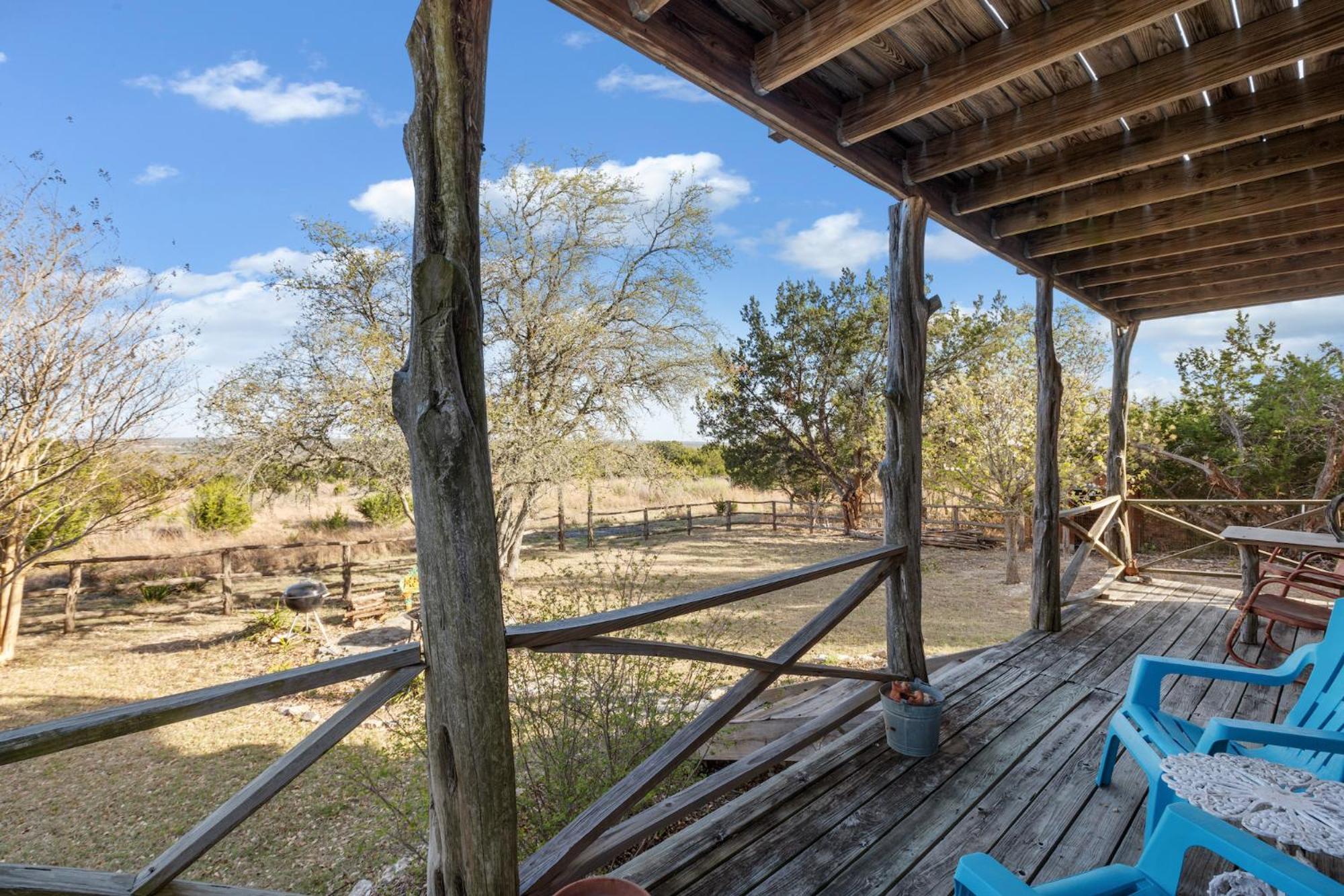 Mighty Oak Log Cabin Фредеріксбург Екстер'єр фото