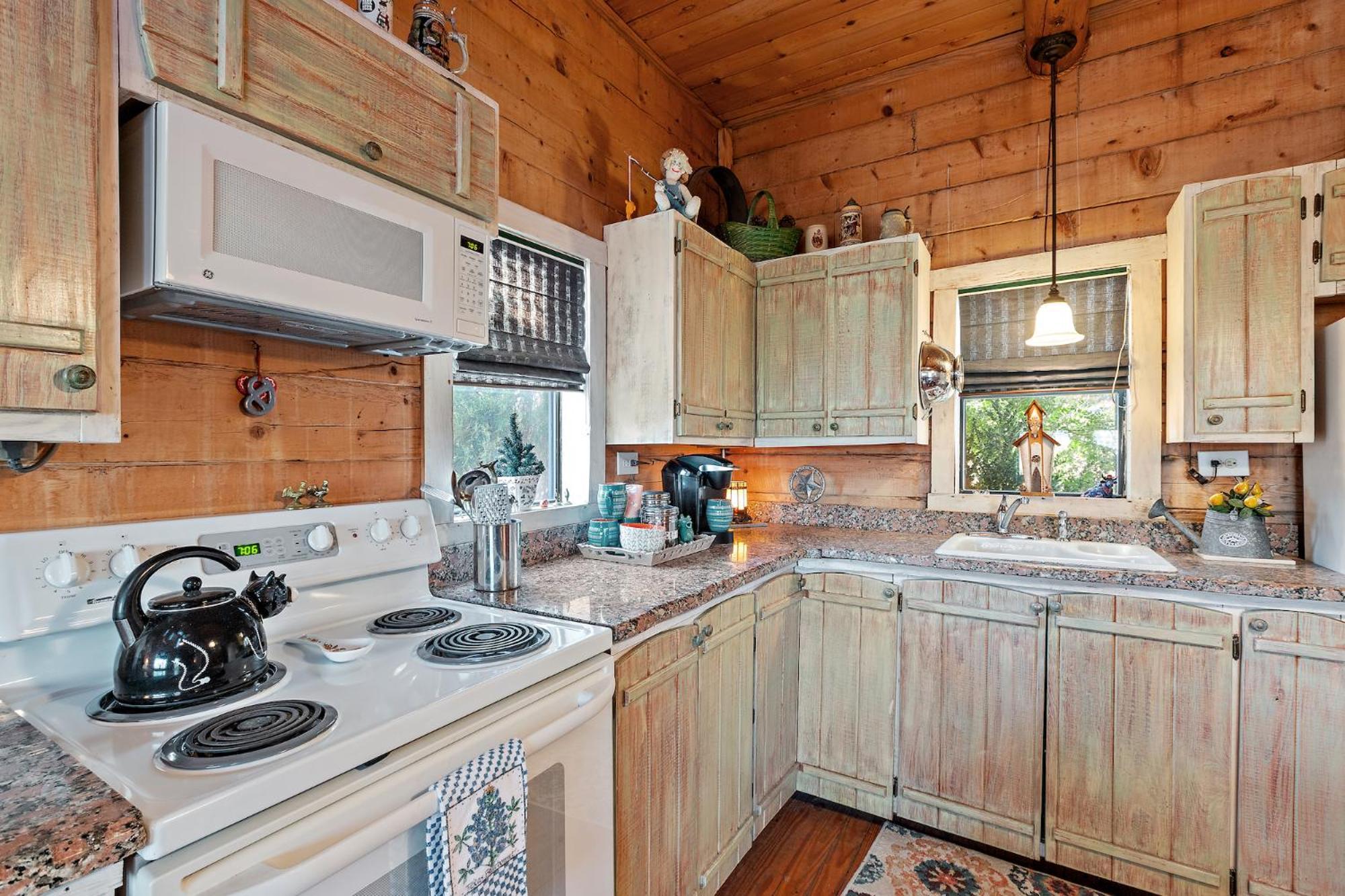 Mighty Oak Log Cabin Фредеріксбург Екстер'єр фото