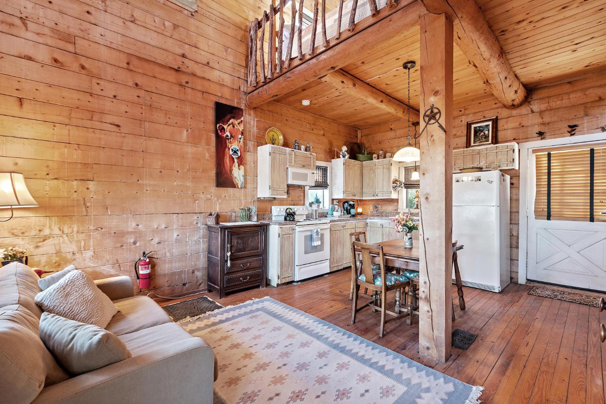 Mighty Oak Log Cabin Фредеріксбург Екстер'єр фото